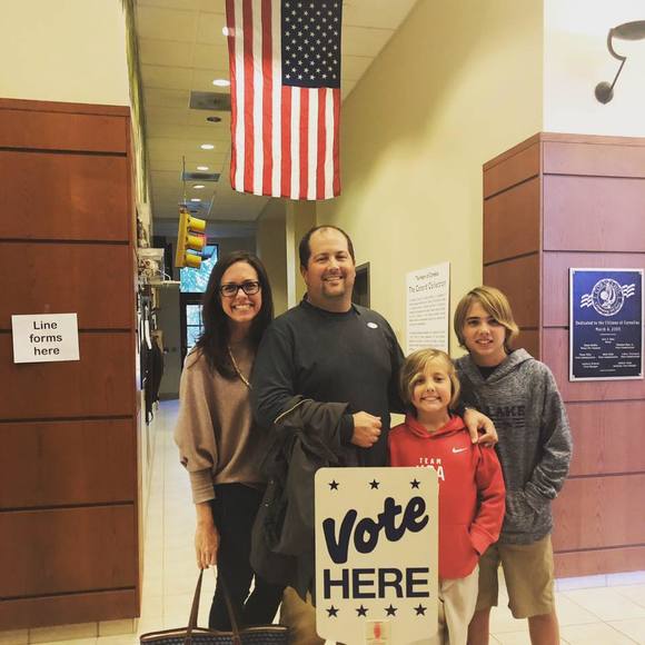 Meet your Posher, Emily - Picture 1 of 1